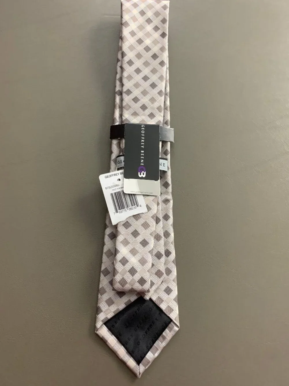 Geoffrey Beene Men's Fast Forward Grid Neck Tie, Taupe Gray, One Size